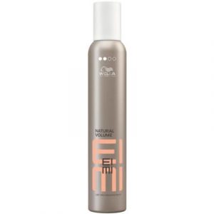 Пенка для укладки волос Wella Professionals Eimi Natural Volume легкой фиксации